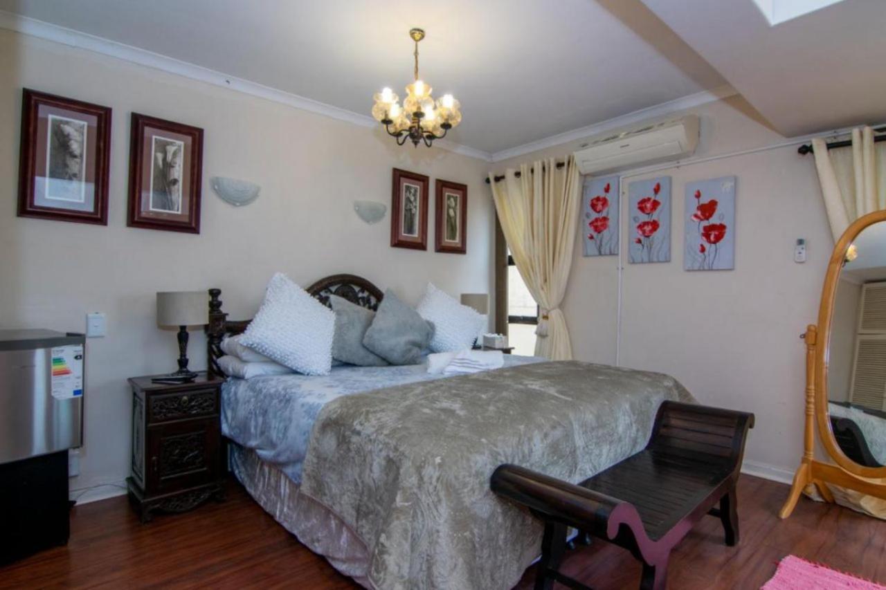 La-Peng Guest House La Mercy Esterno foto